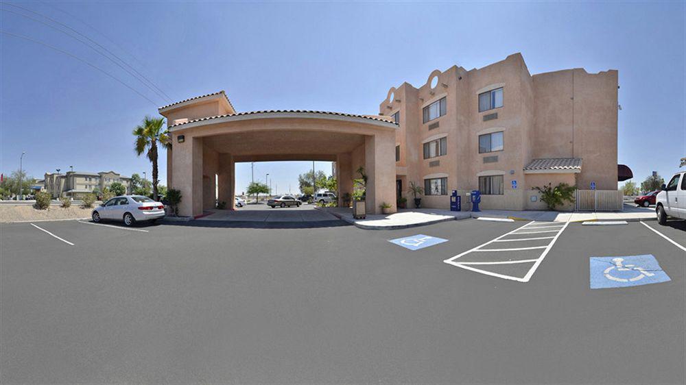 ซูเปอร์ 8 บาย วินด์แฮม ยูมา Hotel ภายนอก รูปภาพ